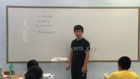 班级来个老顽童！：教育创新中的银发力量与行业变革